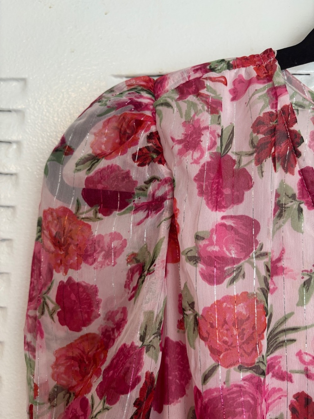 Stradivarius Pink Floral Midi Dress – Puff Sleeves Feminine Chic - Picture 7 of 14